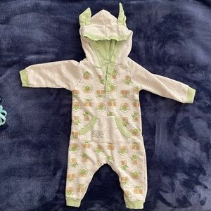 3/6 Months Star Wars Hooded Onesie